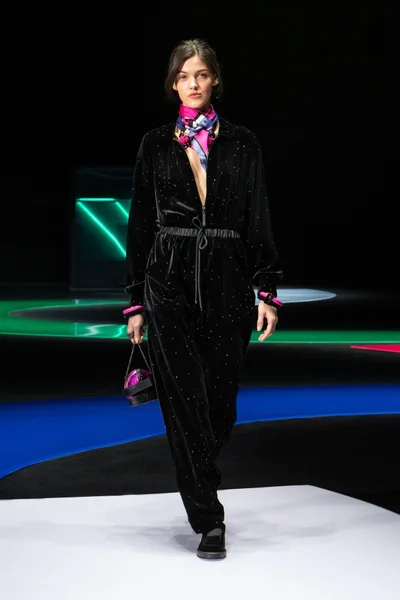 Look 9